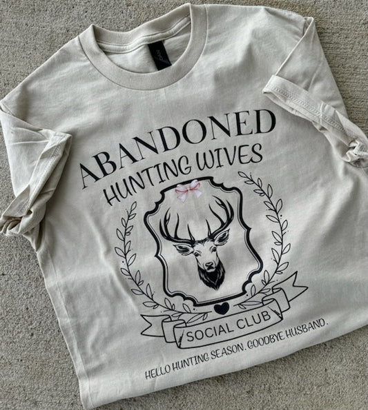 abandoned hunting wives graphic tee